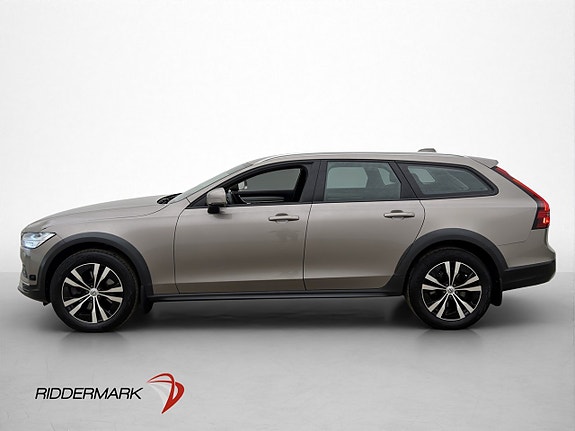 Volvo V90 Cross Country 5 of 30