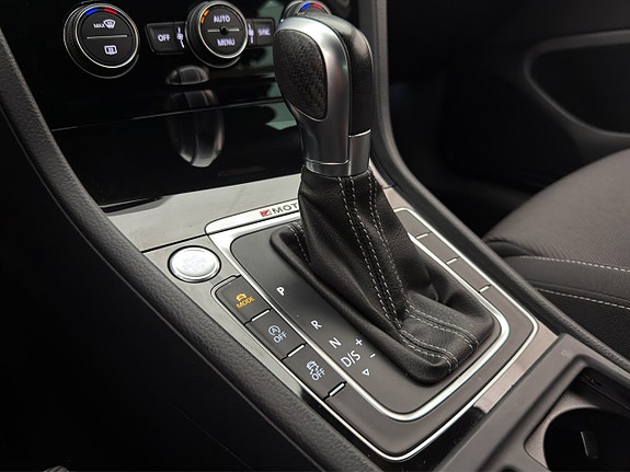 Volkswagen Golf I 23 of 30