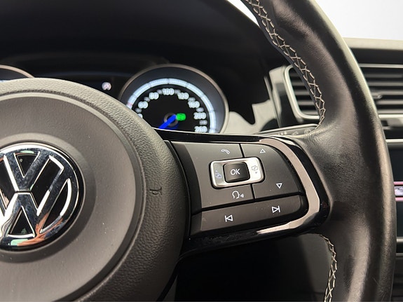 Volkswagen Golf I 17 of 30
