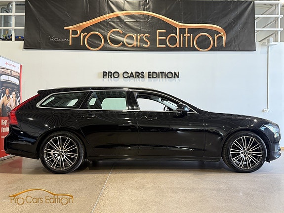 Volvo V90 3 of 5