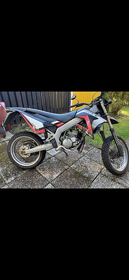 Gilera SMT 45 4 of 10