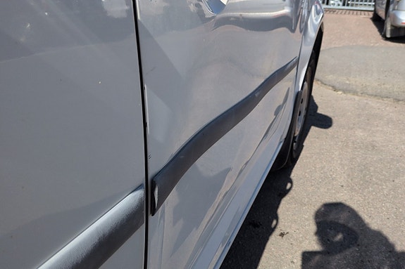Volkswagen Caddy 9 of 15
