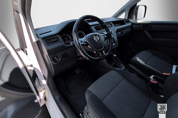 Volkswagen Caddy 11 of 15