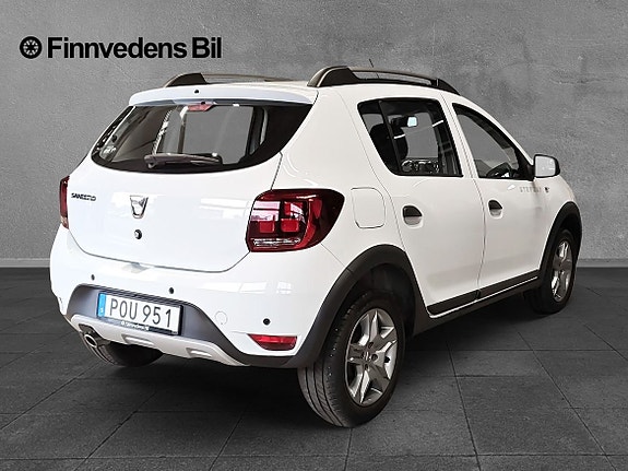 Dacia Sandero Stepway 4 of 5