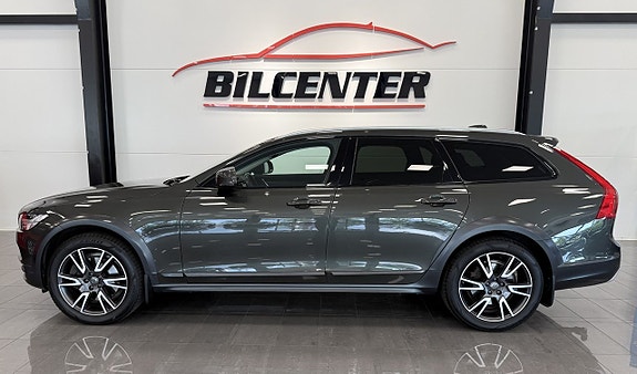 Volvo V90 Cross Country