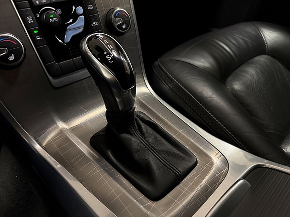 Volvo XC70 18 of 22