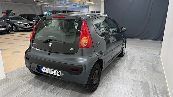 Peugeot 107 5 of 5