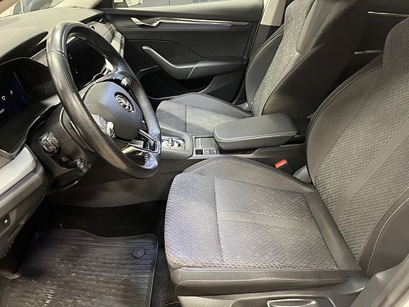 Skoda Octavia 6 of 16