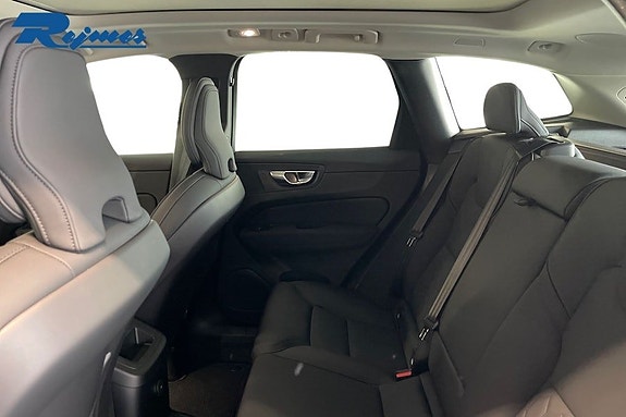Volvo XC60 7 of 8