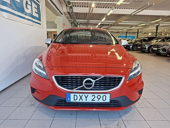 Volvo V40 5 of 5