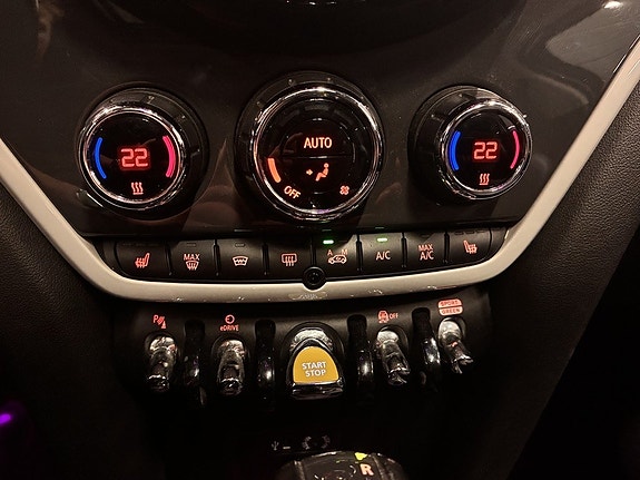MINI Countryman Cooper SE 14 of 20