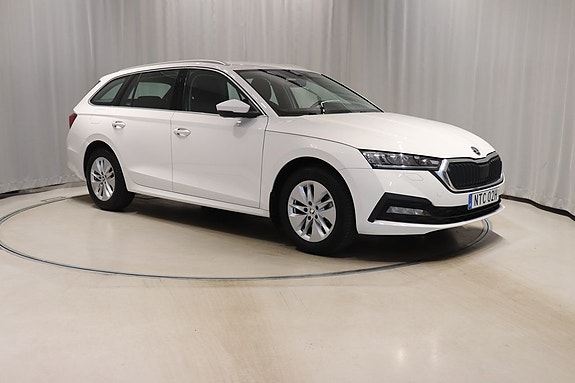 Skoda Octavia 3 of 5