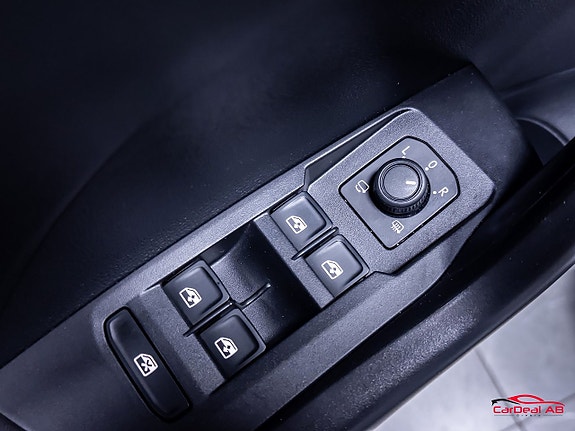 Volkswagen T-Cross 25 of 25
