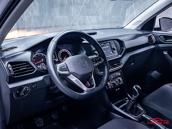 Volkswagen T-Cross 12 of 25