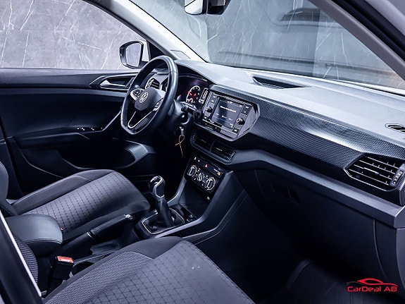 Volkswagen T-Cross 14 of 25