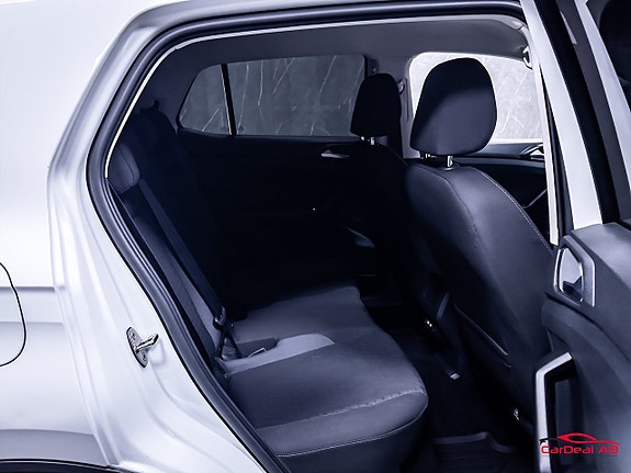 Volkswagen T-Cross 16 of 25