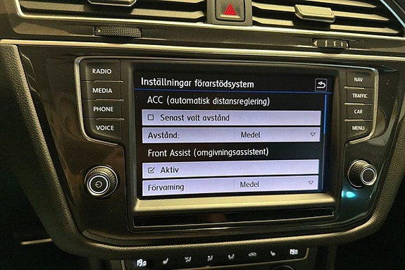 Volkswagen Tiguan 20 of 23