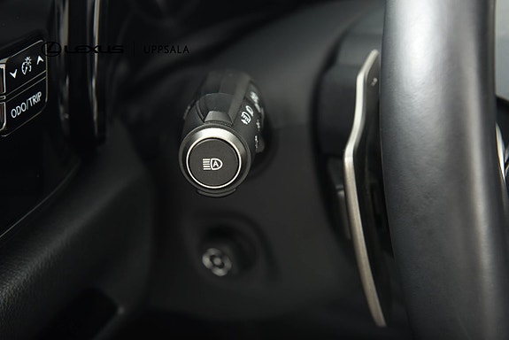 Lexus NX450h+ 13 of 21