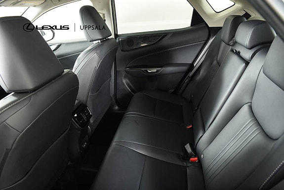 Lexus NX450h+ 9 of 21