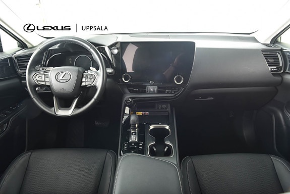 Lexus NX450h+ 8 of 21
