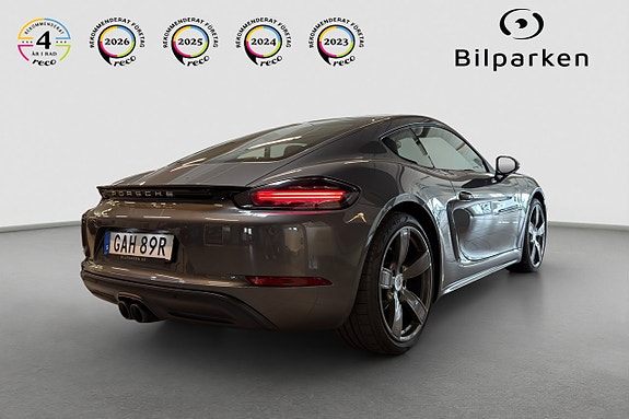Porsche 718 Cayman 3 of 5