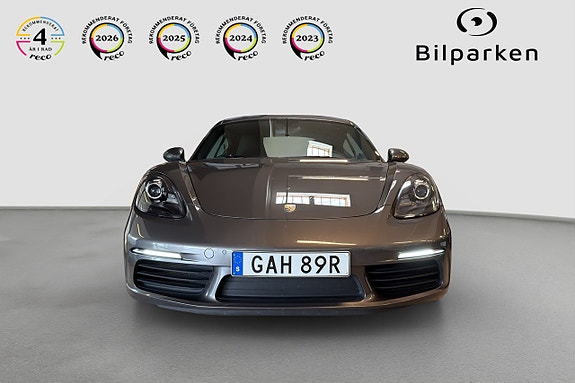 Porsche 718 Cayman 5 of 5
