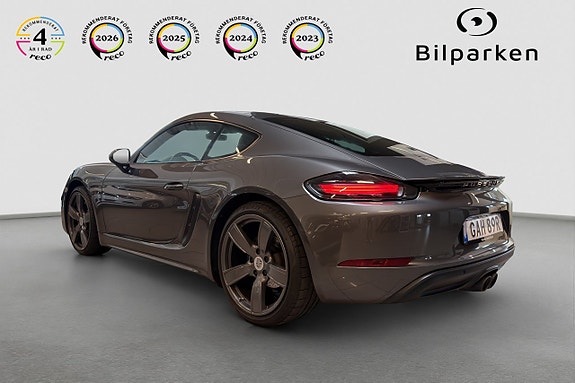 Porsche 718 Cayman 4 of 5