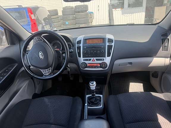 Kia Ceed 6 of 7