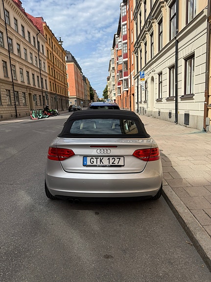 Audi Cabriolet 3 of 5