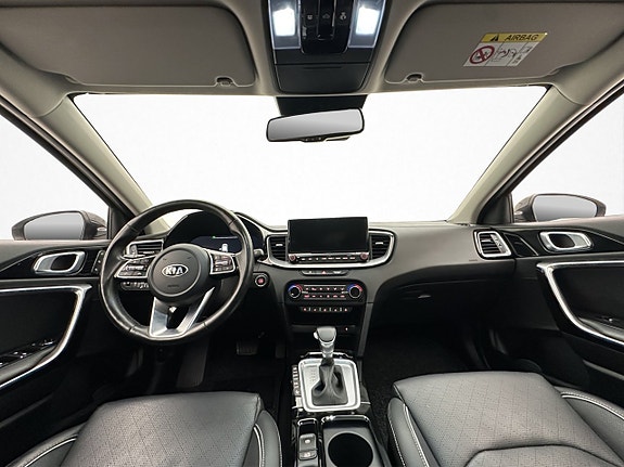 Kia XCeed 11 of 30