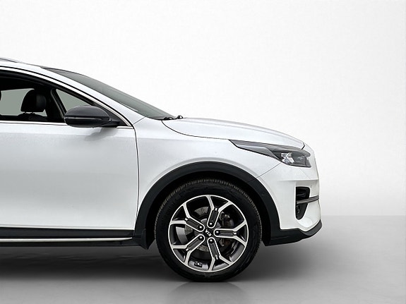 Kia XCeed 29 of 30