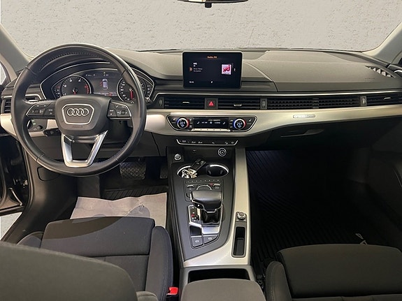 Audi A4 allroad 3 of 5