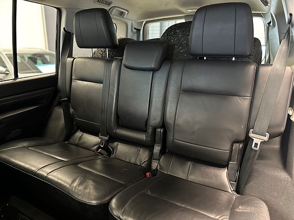 Mitsubishi Pajero 20 of 20