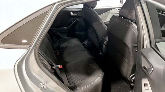 Ford Puma 5 of 17