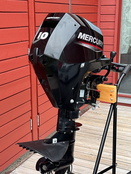 Greatwhite VIB330 + Mercury EFI + Trailer 5 of 5