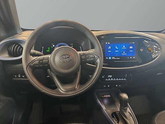 Toyota Aygo X 10 of 14