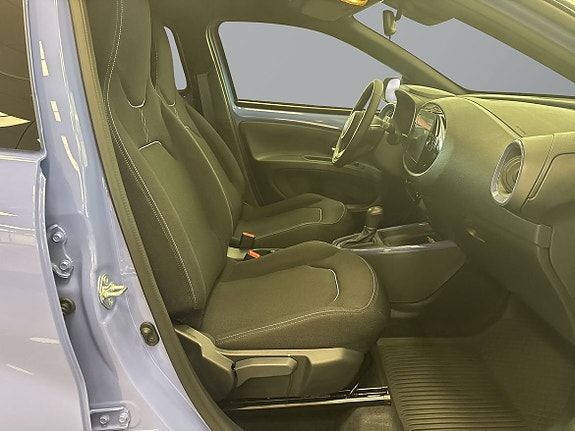 Toyota Aygo X 7 of 14