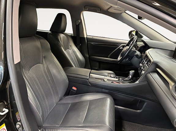 Lexus RX450h 15 of 19