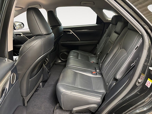 Lexus RX450h 14 of 19
