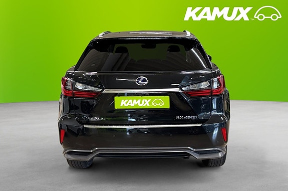 Lexus RX450h 5 of 5