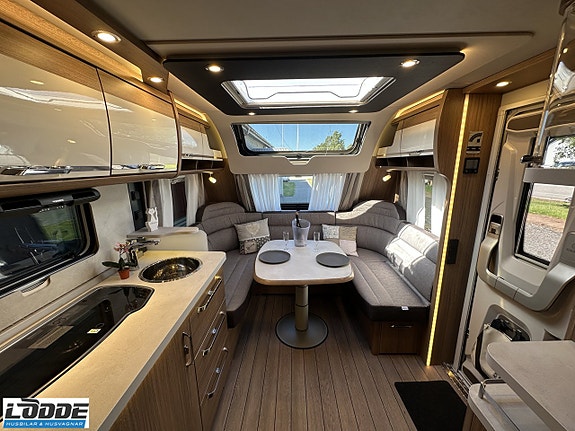 Knaus SCANDINAVIAN SELECTION 590 UE 4 of 9