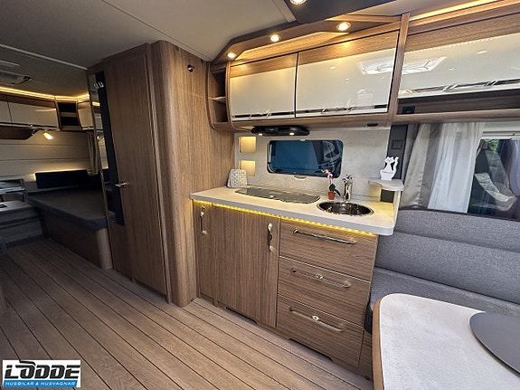 Knaus SCANDINAVIAN SELECTION 590 UE 6 of 9