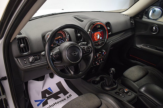 MINI Countryman Cooper 9 of 28