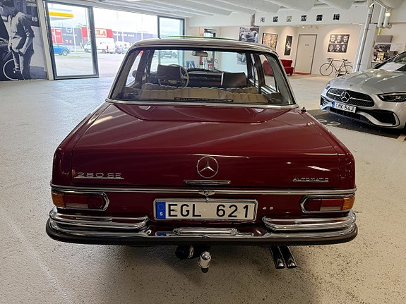 Mercedes-Benz W108/W109 8 of 20