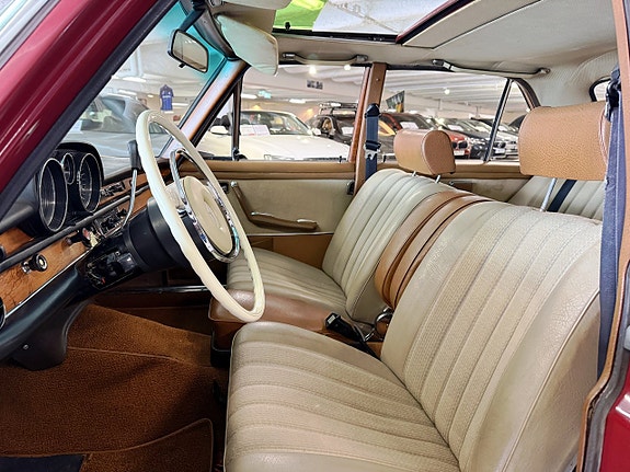 Mercedes-Benz W108/W109 9 of 20