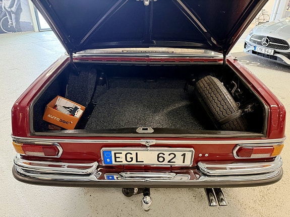 Mercedes-Benz W108/W109 17 of 20