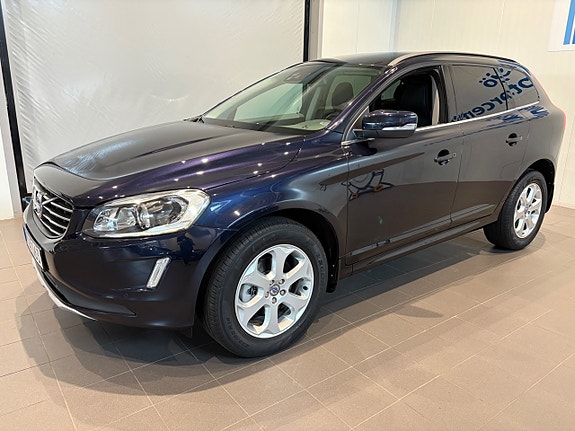Volvo XC60 3 of 5