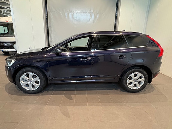 Volvo XC60 4 of 5