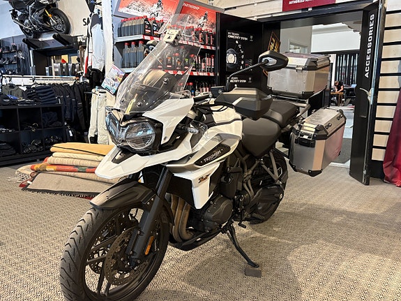 Triumph TIGER 1200 XRX LOW 8 of 15