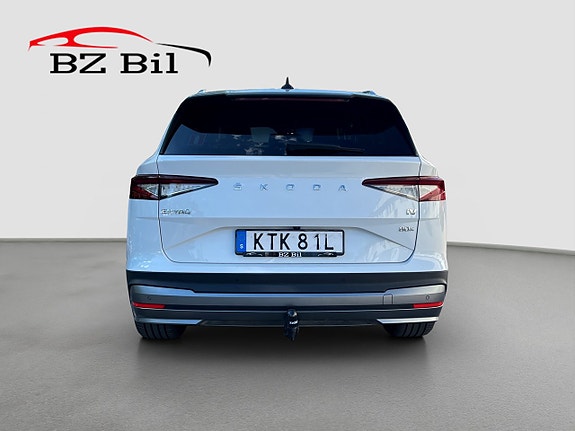 Skoda Enyaq 4 of 5